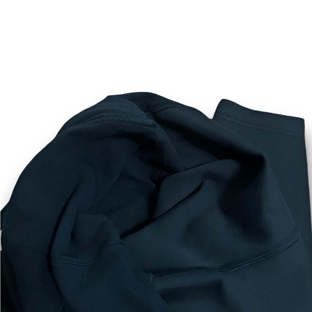 Lululemon chase the chill hi rise pants - Picture 8 of 15